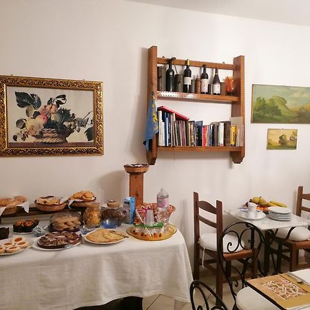 Affitta Camere Casa Delle Rose Villanova Monteleone Esterno foto