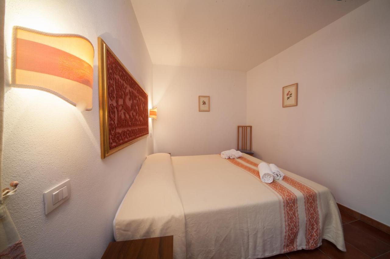 Affitta Camere Casa Delle Rose Villanova Monteleone Esterno foto