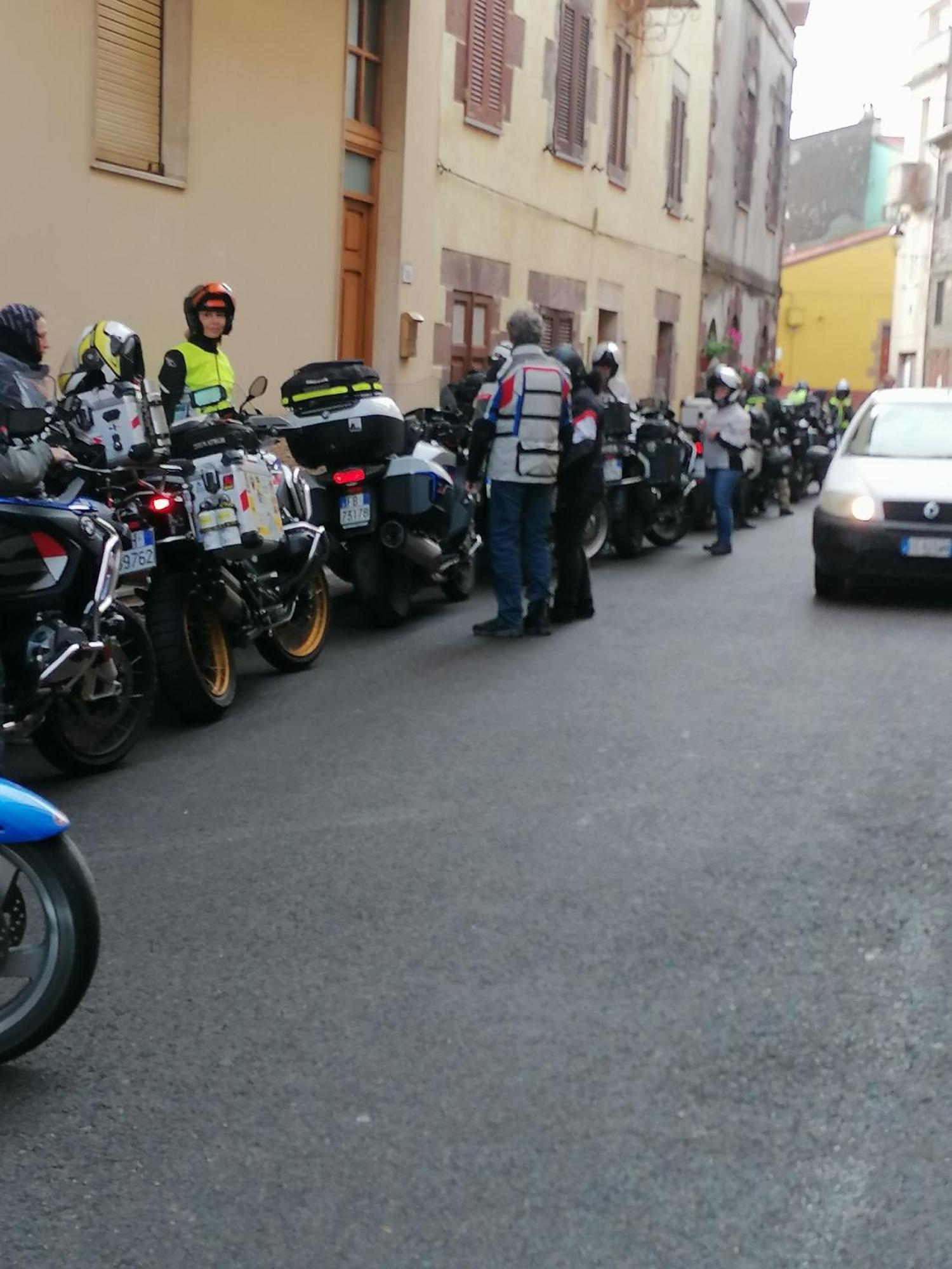 Affitta Camere Casa Delle Rose Villanova Monteleone Esterno foto