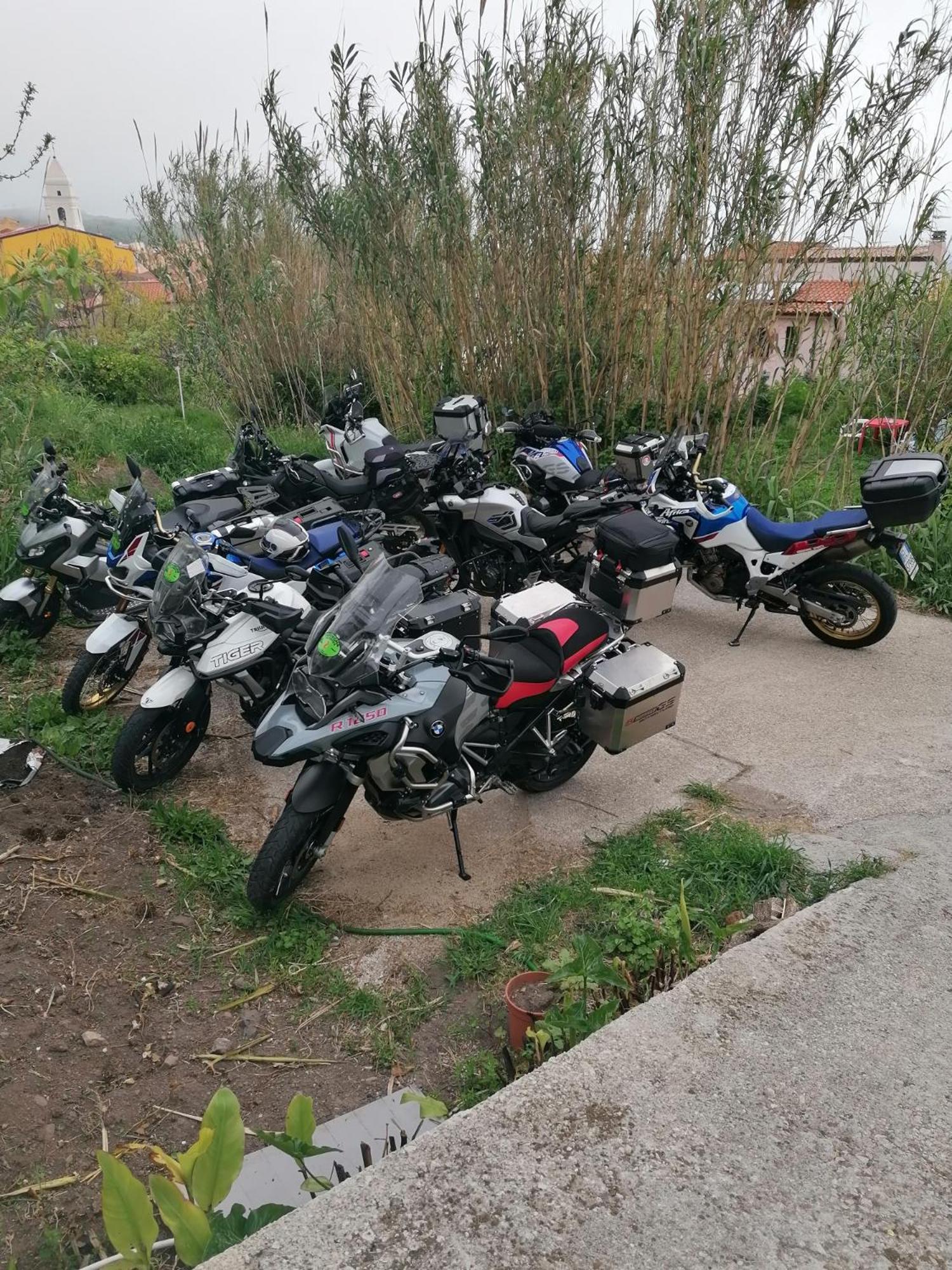 Affitta Camere Casa Delle Rose Villanova Monteleone Esterno foto